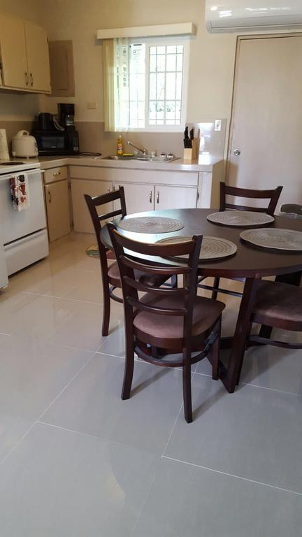 Beautiful 2 Bedroom 1 Bath Tamuning Exterior foto